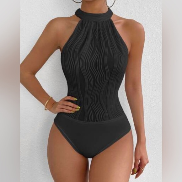 SHEIN Privé Solid Halter Bodysuit Size Large - Picture 2 of 8